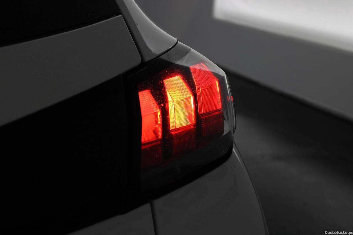 Peugeot 208 1.5 BHDI ACTIVE PACK — fotografia 5