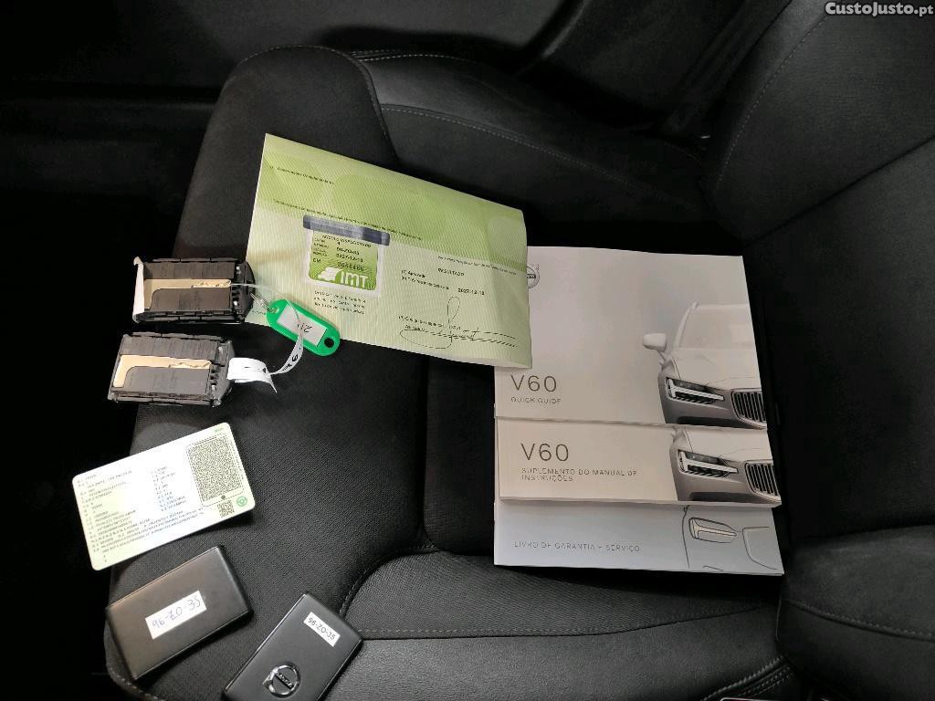 Volvo V60 2.0 D3 Momentum Plus 150cv — fotografia 8