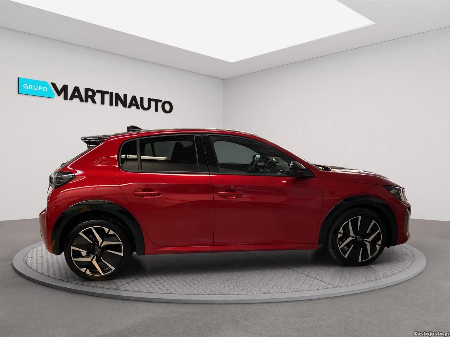Peugeot 208 1.2 Hybrid GT e-DCS6 — fotografia 19