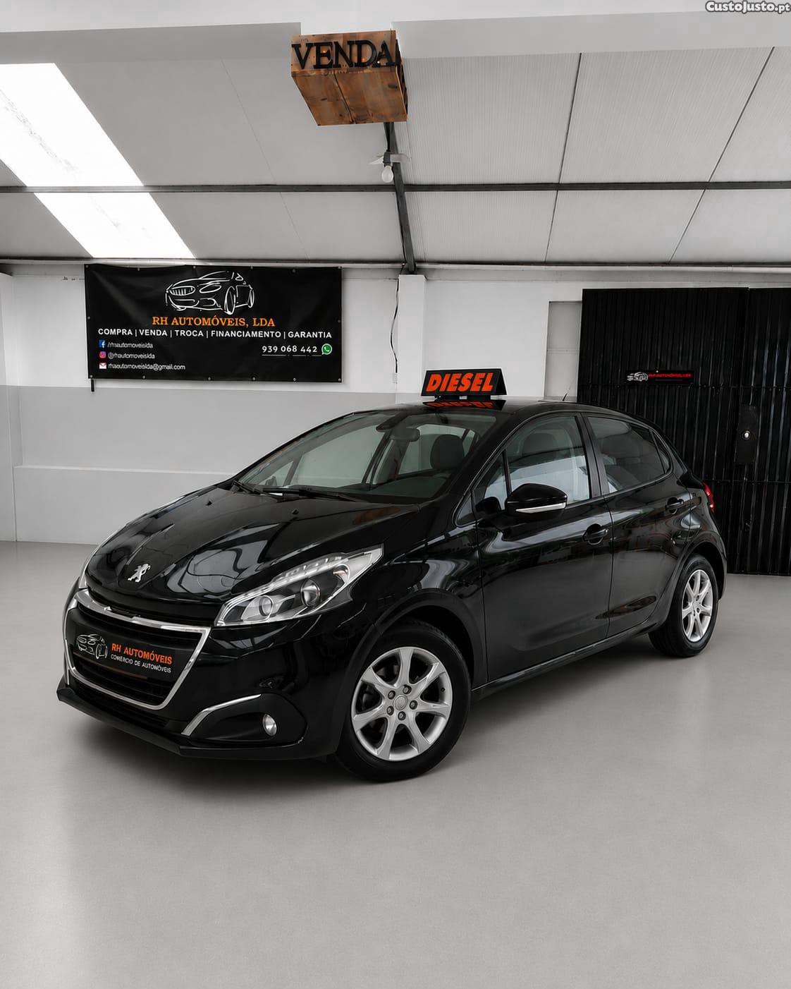 Peugeot 208 1.4 HDi Active - 15 foto 4