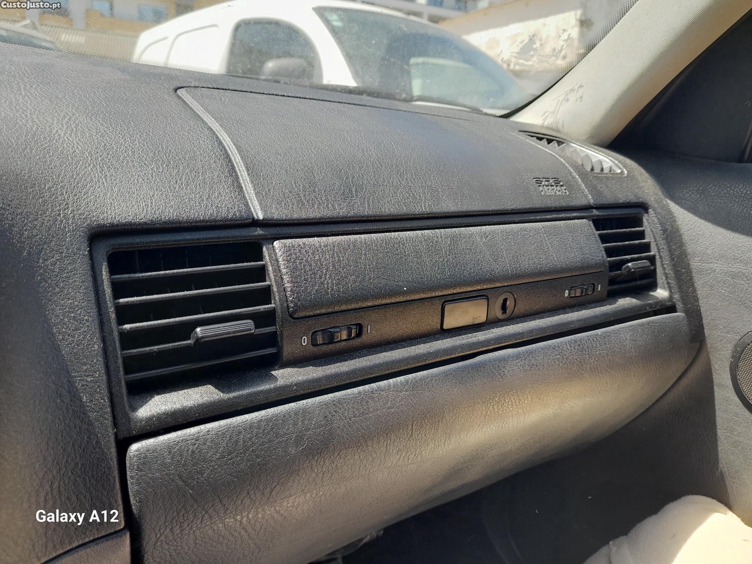BMW 318 TDS Touring — fotografia 6