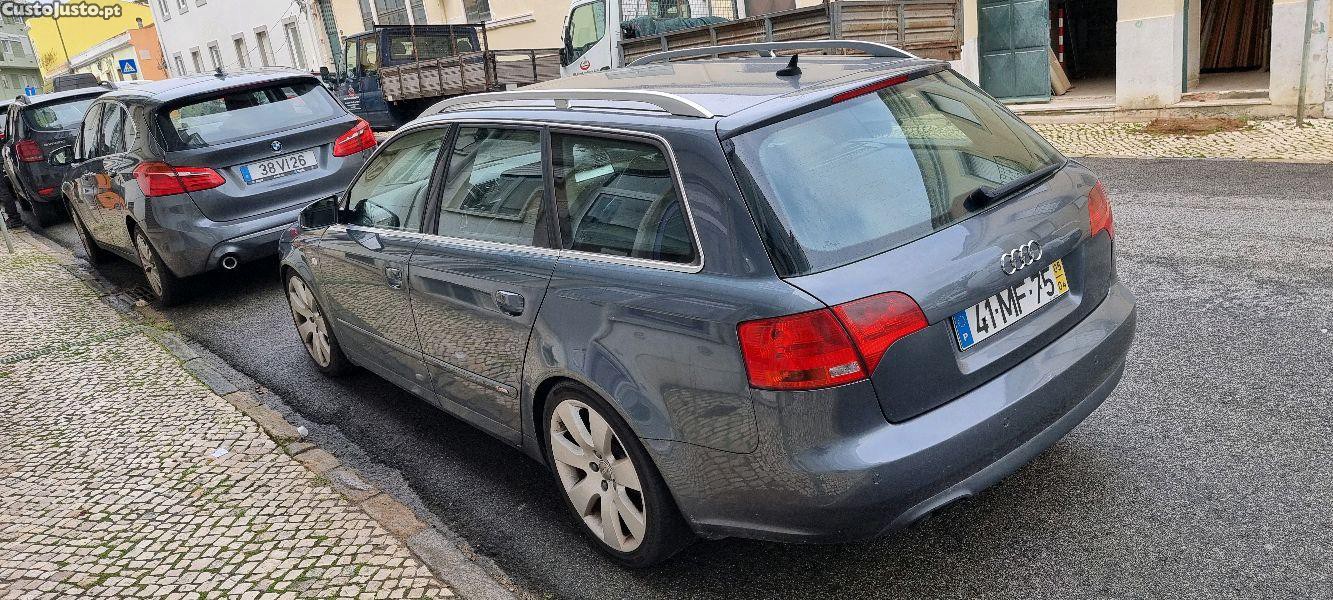 Audi A4 2.0 14CV S-line — photo 5