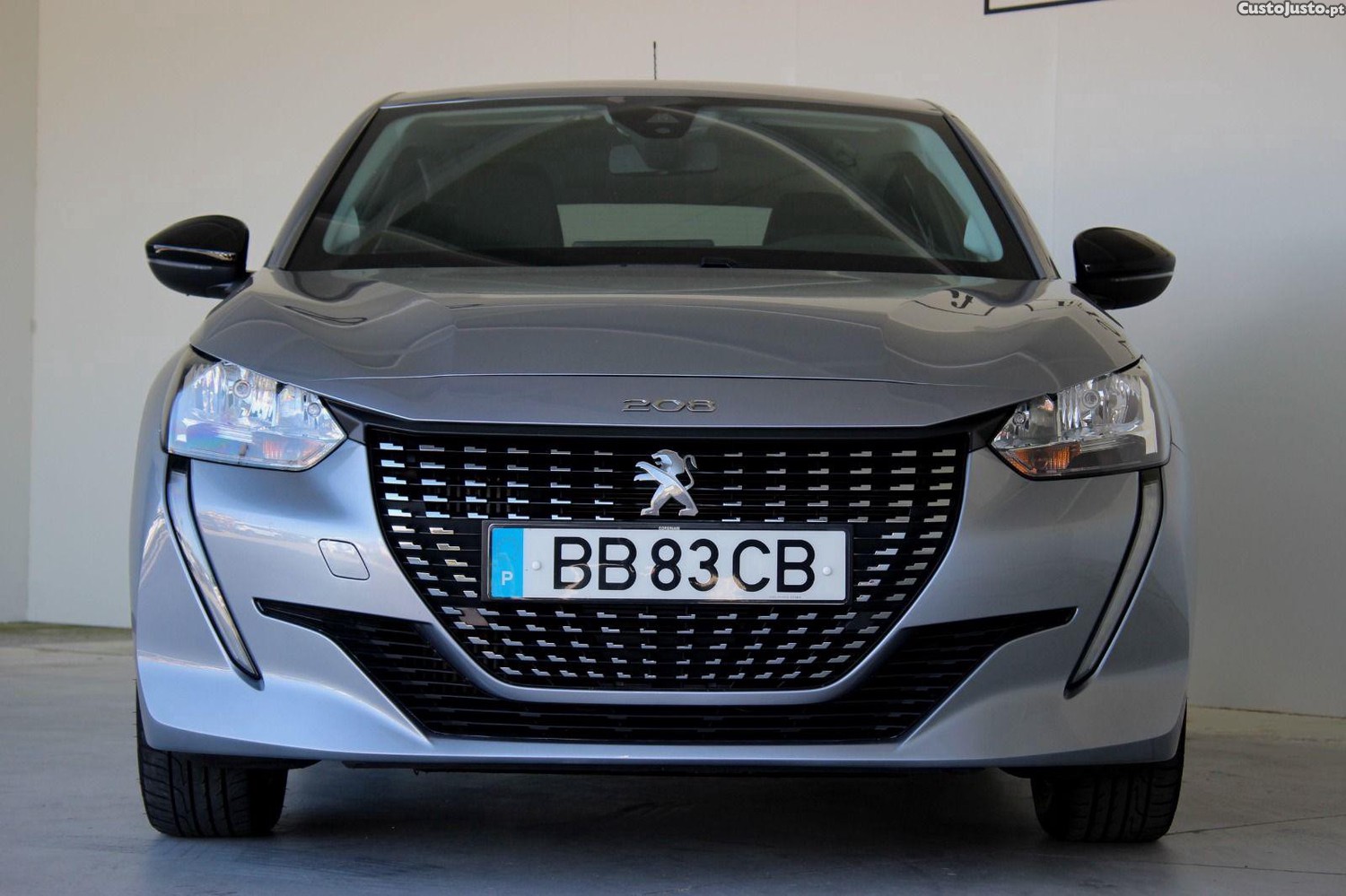 Peugeot 208 1.5 BlueHDi Active Pack — fotografia 29