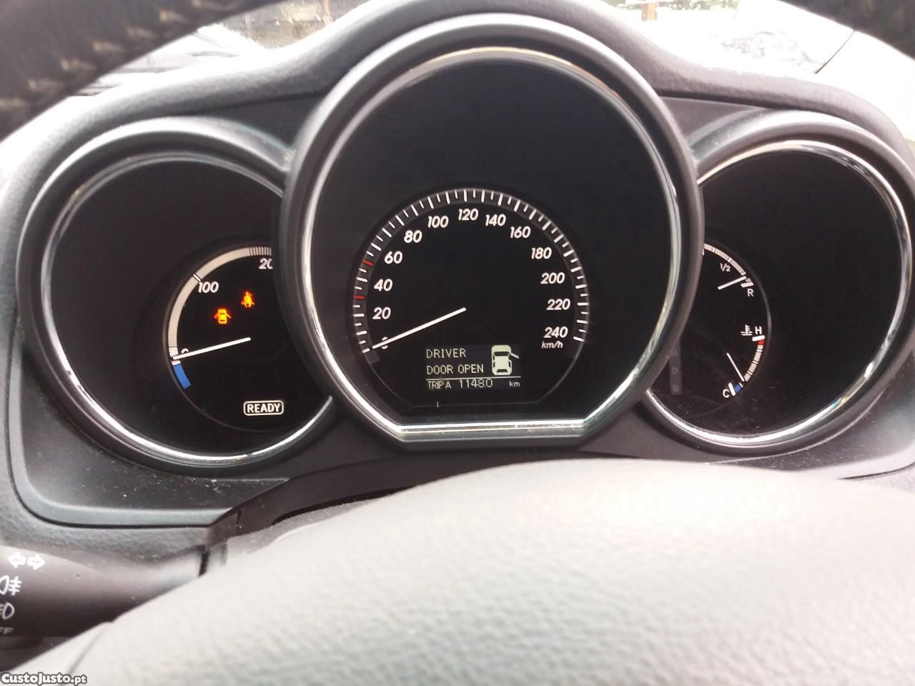 Lexus RX 400h Hybrid — fotografia 7