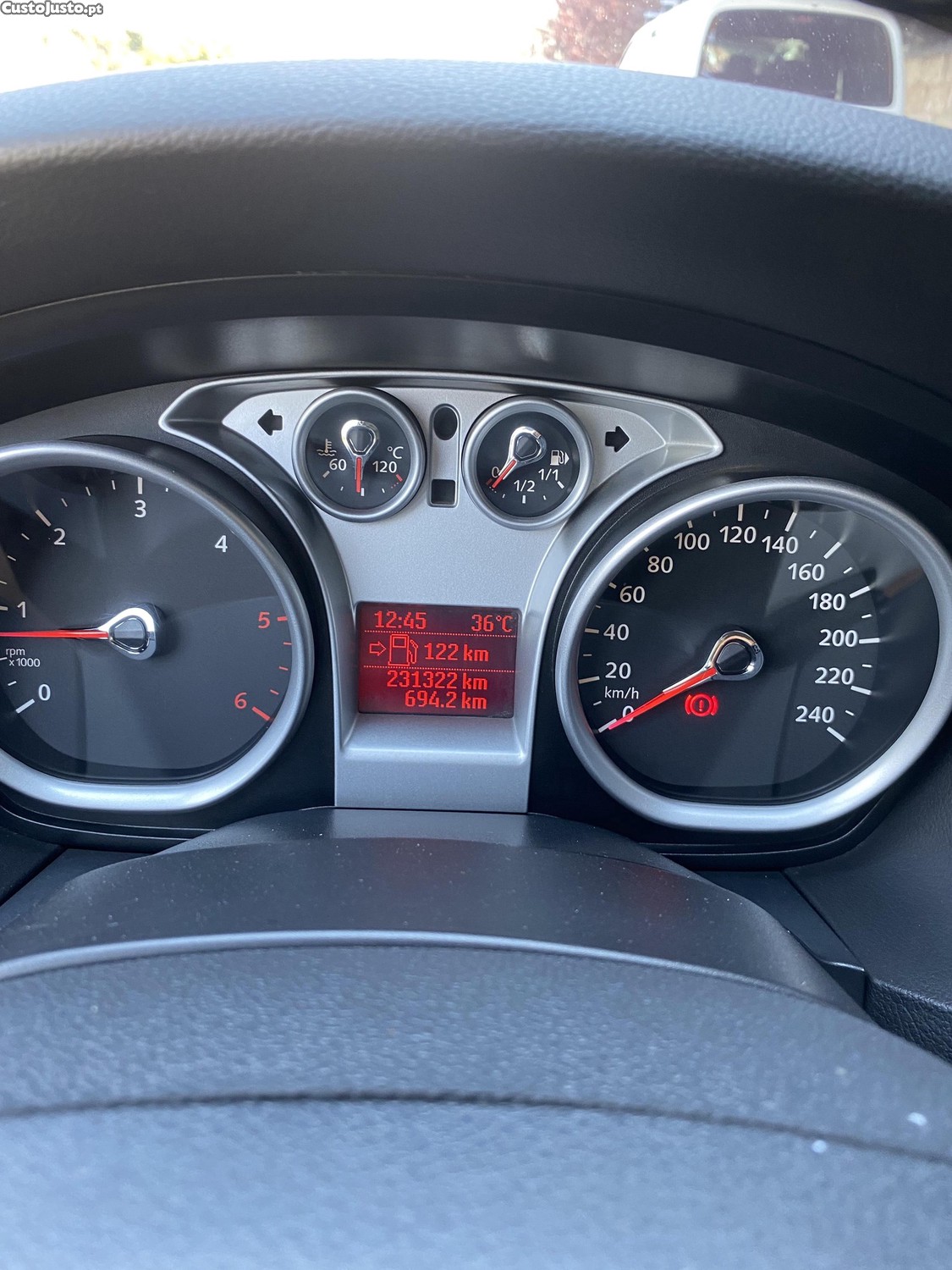 Ford Focus 1.6tdci — fotografia 6