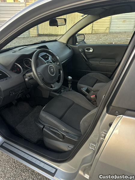 Renault Mégane Extreme — fotografia 5
