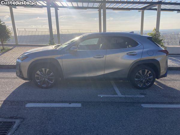 Lexus NX UX 250h Sport - 23 foto 3