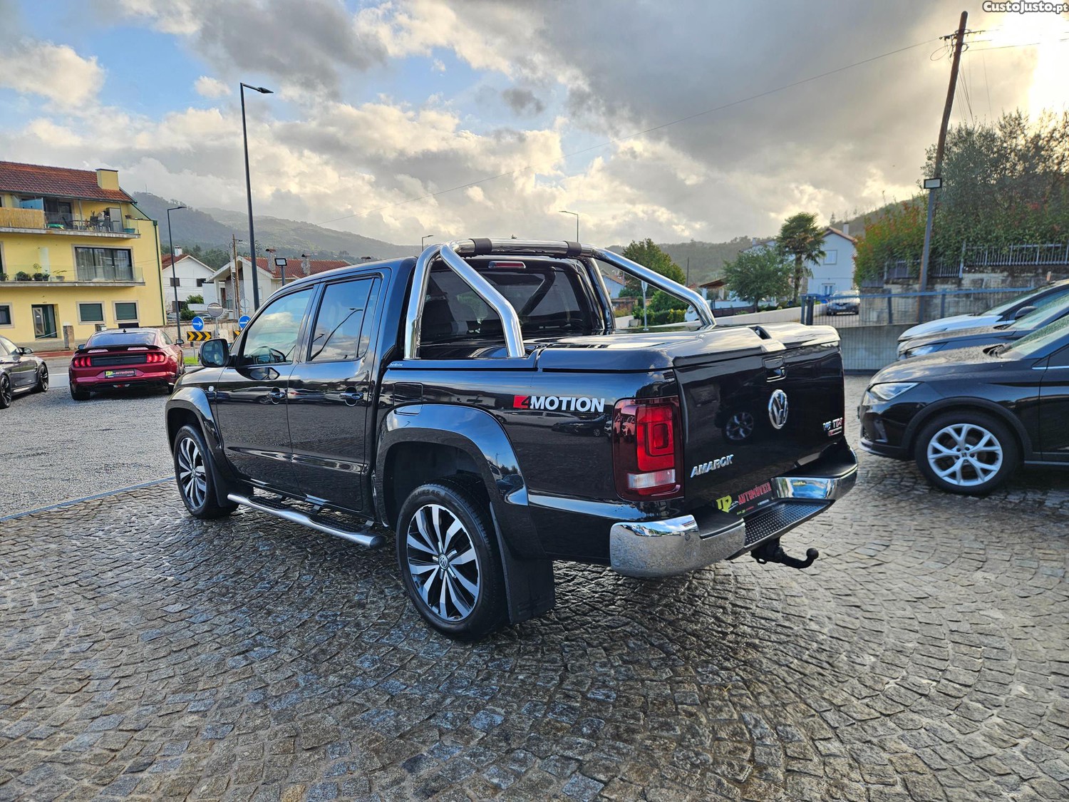 Volkswagen Amarok 3.0 V6 TDI HIGHLINE 4MOTION DSG — fotografia 22