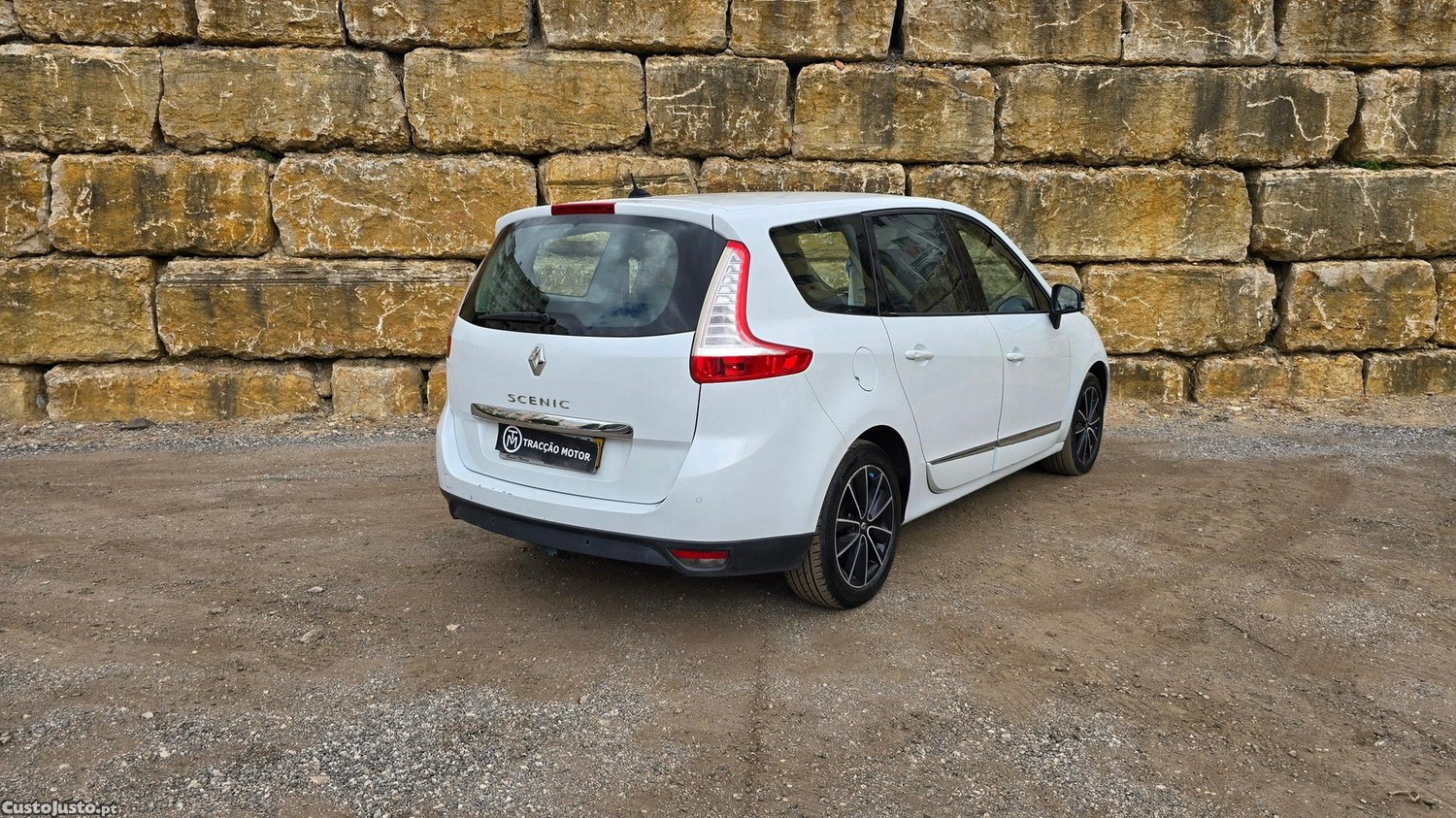 Renault Grand Scénic 1.6 dCi Bose Edition 7L - 12 foto 2