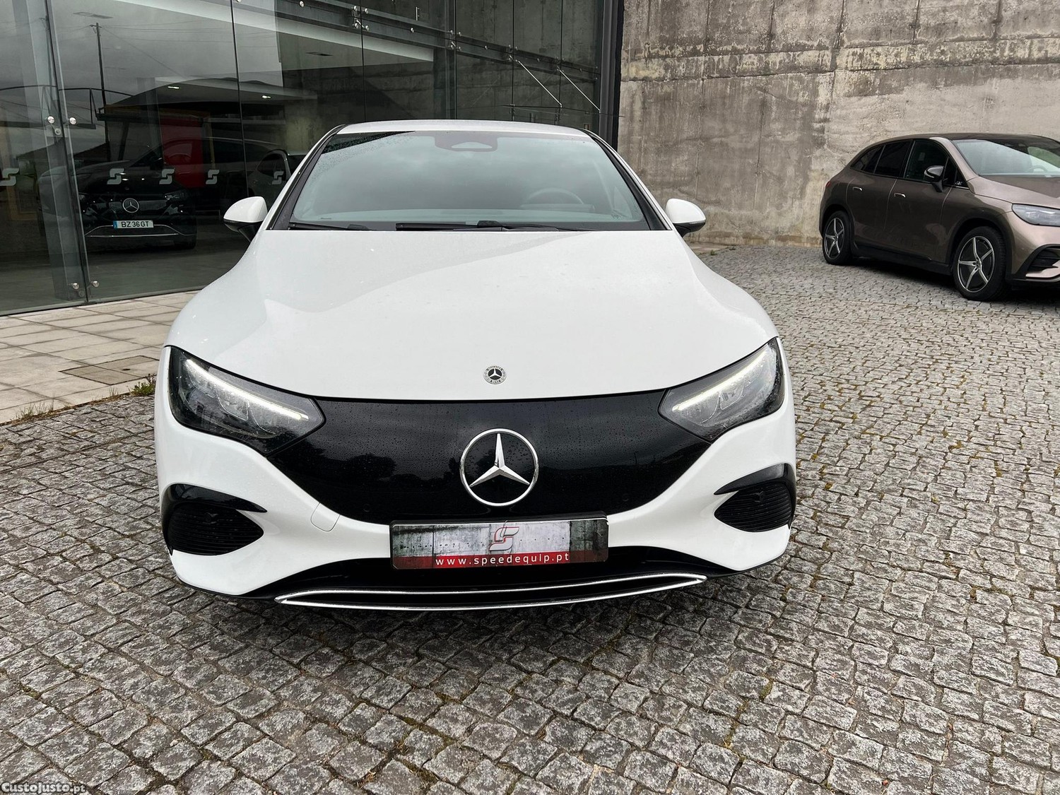 Mercedes-Benz EQE Edition — fotografia 15