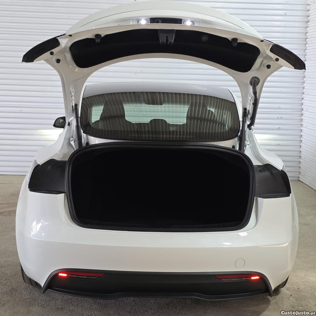 Tesla Model 3 Tração Traseira Premium — fotografia 18