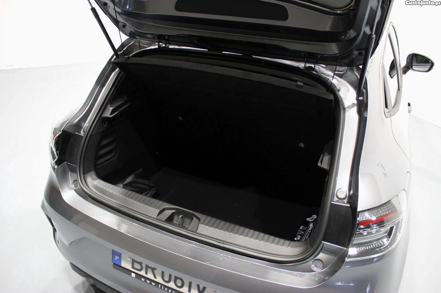 Renault Clio 1.0 TCe Evolution Bi-Fuel — fotografia 23