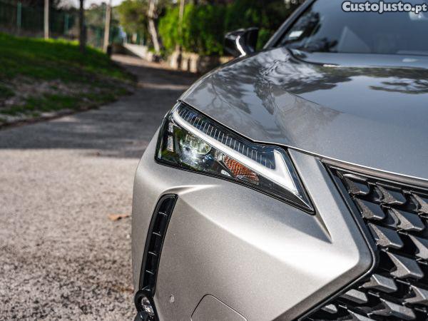 Lexus NX 250h Sport — fotografia 16