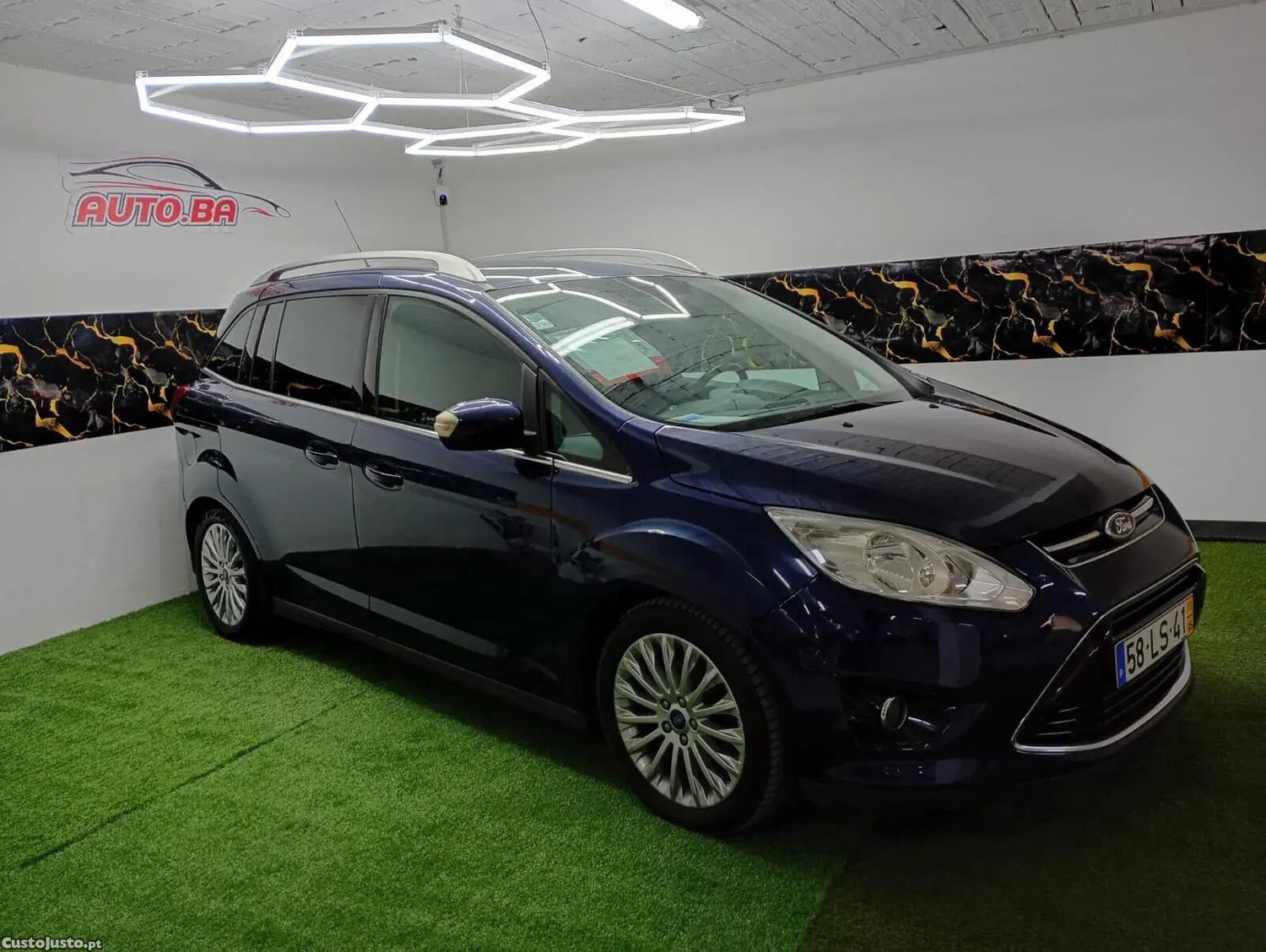 Ford Grand C-Max 1.6 TDCi Titanium S/S — fotografia 21
