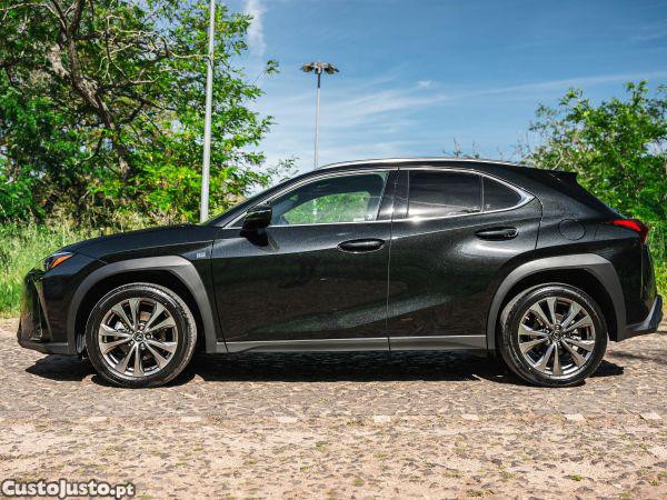Lexus NX 250h Sport — fotografia 26
