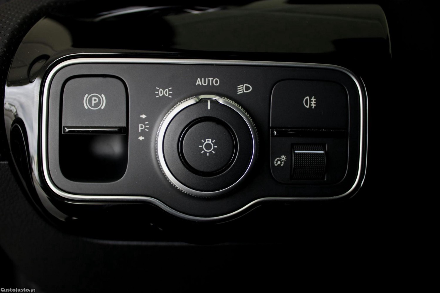 Mercedes-Benz A 180 d — fotografia 19
