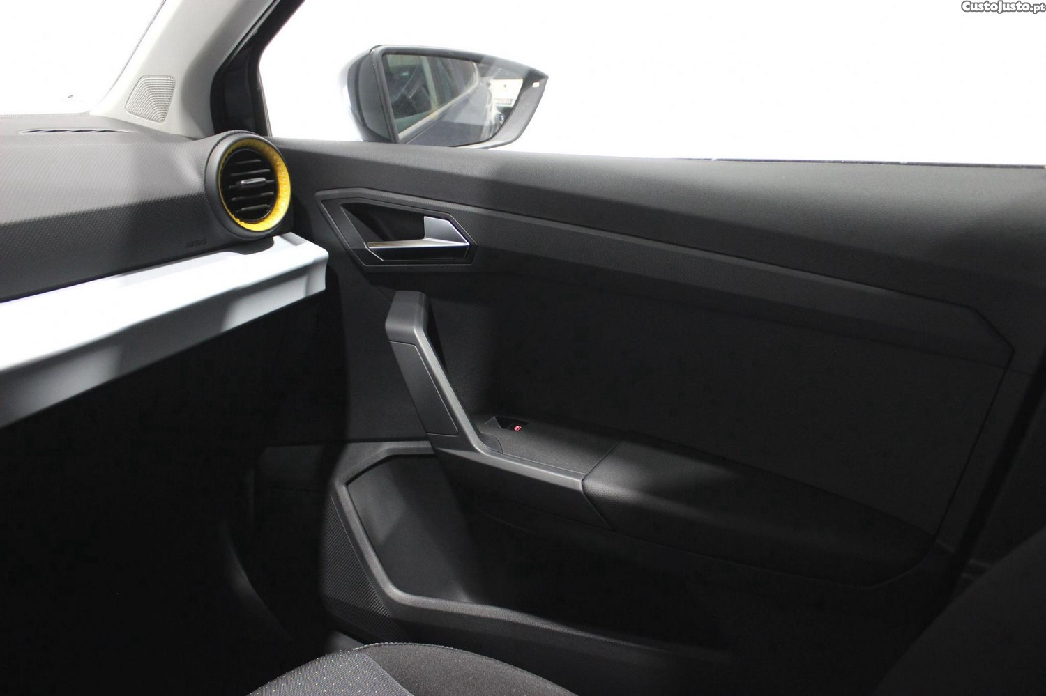 SEAT Ibiza 1.0 TSI Style — fotografia 2