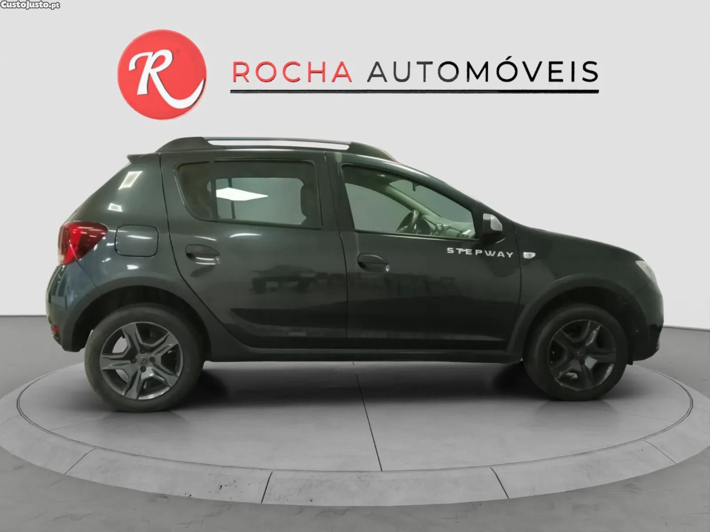 Dacia Sandero 0.9 TCe Stepway Bi-Fuel — fotografia 8