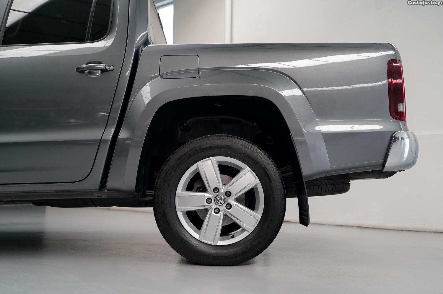 Volkswagen Amarok 3.0 TDi Highline Auto. — fotografia 12