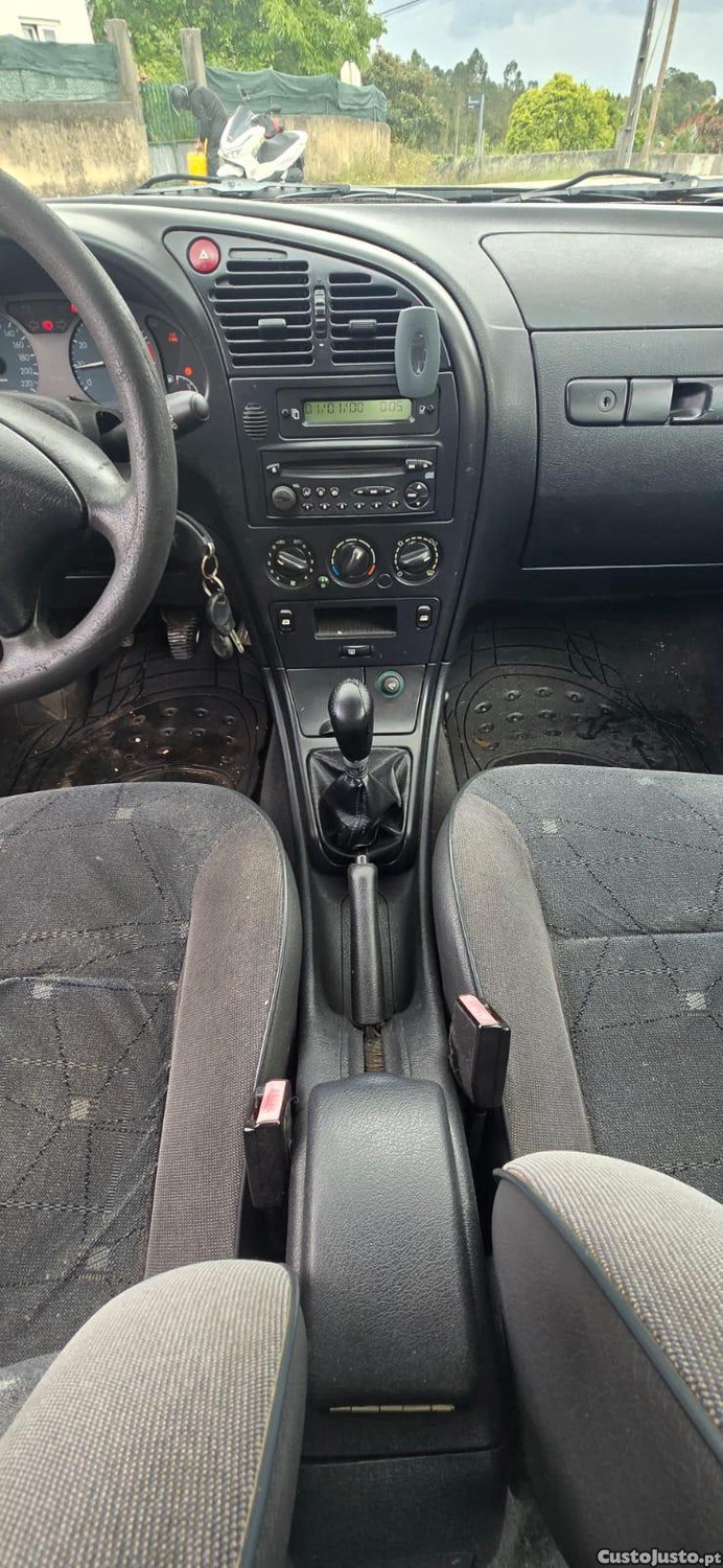 Citroën Xsara 1.4 — fotografia 4
