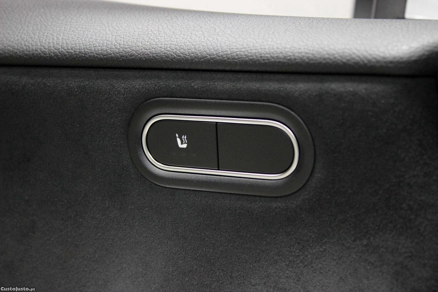 Mercedes-Benz A 180 D AMG LINE AUT. — fotografia 19