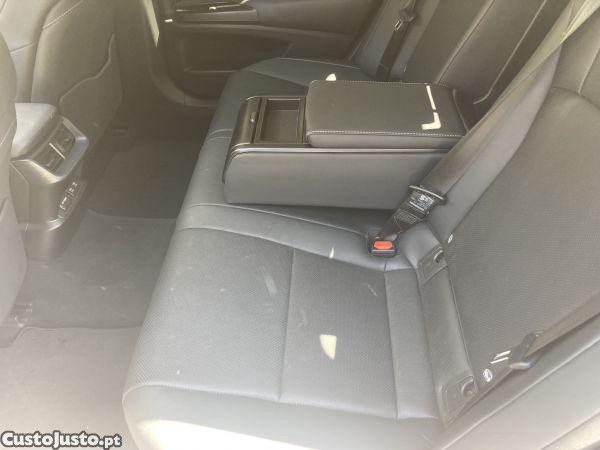Lexus ES 300h Special Edi — fotografia 4