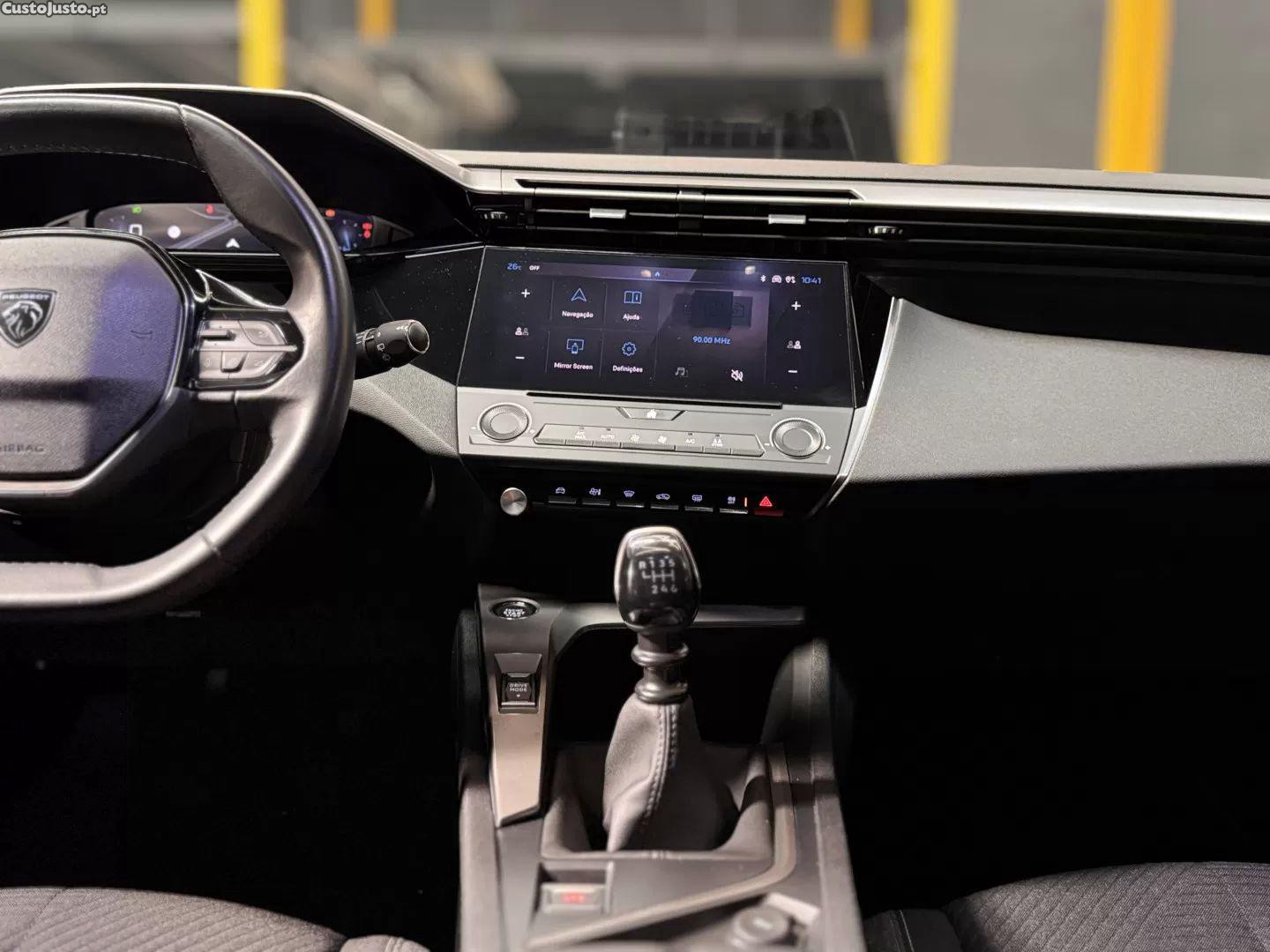 Peugeot 308 1.2 puretech active pack — fotografia 13