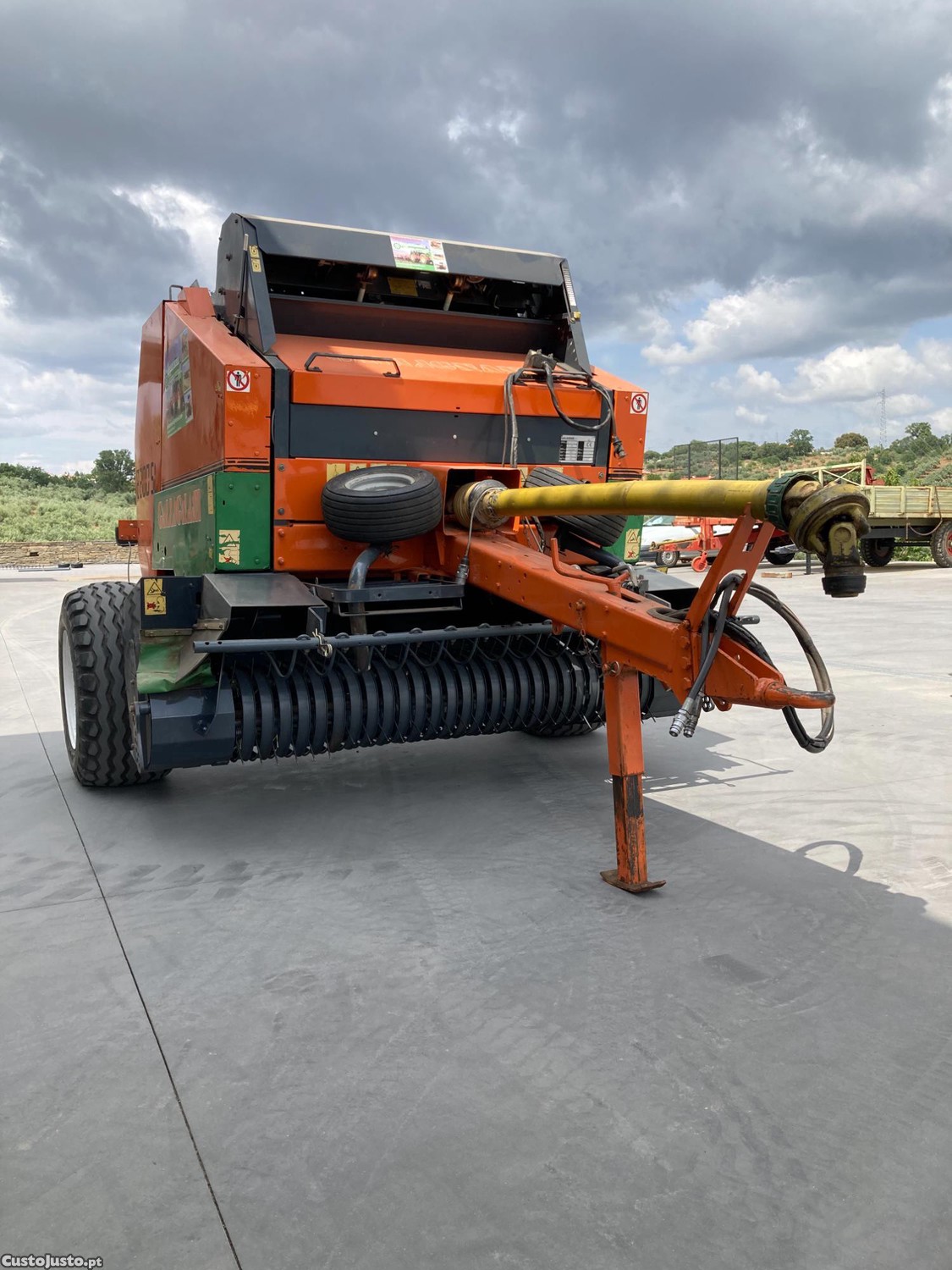 enfardadeira de rolos Gallignani 2200 SL para trator