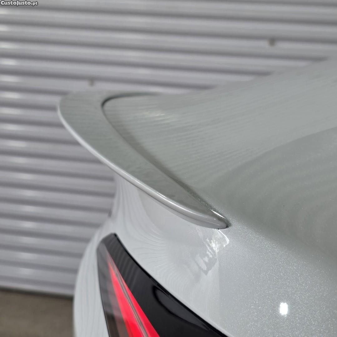 Tesla Model 3 Tração Traseira Premium — fotografia 16