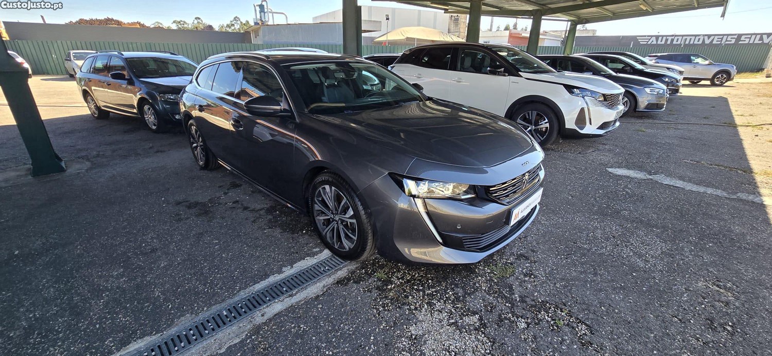Peugeot 508 SW 1.6 Hybrid Allure Pack e-EAT8 — fotografia 6