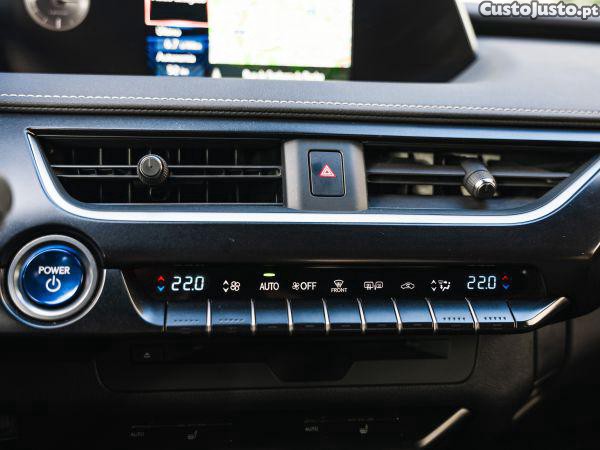 Lexus NX UX 250h Special Edi — fotografia 9