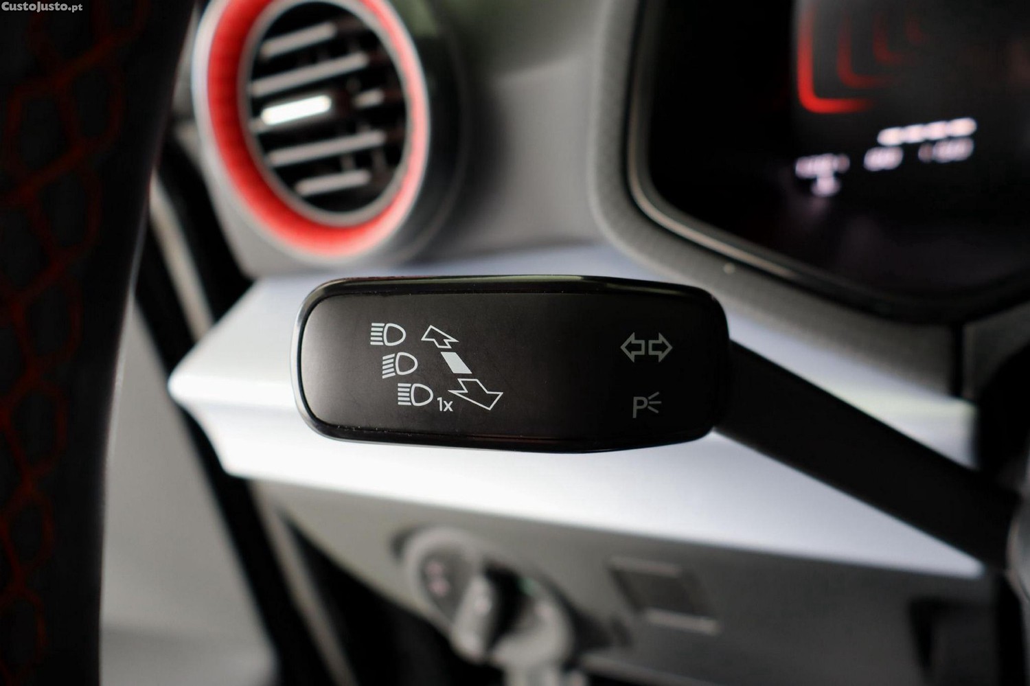 SEAT Ibiza 1.0 TSI FR — fotografia 14