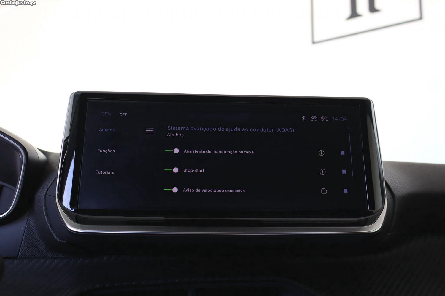 Peugeot 208 1.2 Hybrid Allure e-DCS6 — fotografia 3