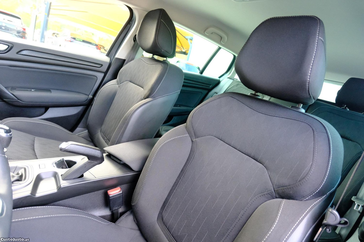 Renault Mégane Sport Tourer 1.5 Blue dCi Limited — fotografia 17