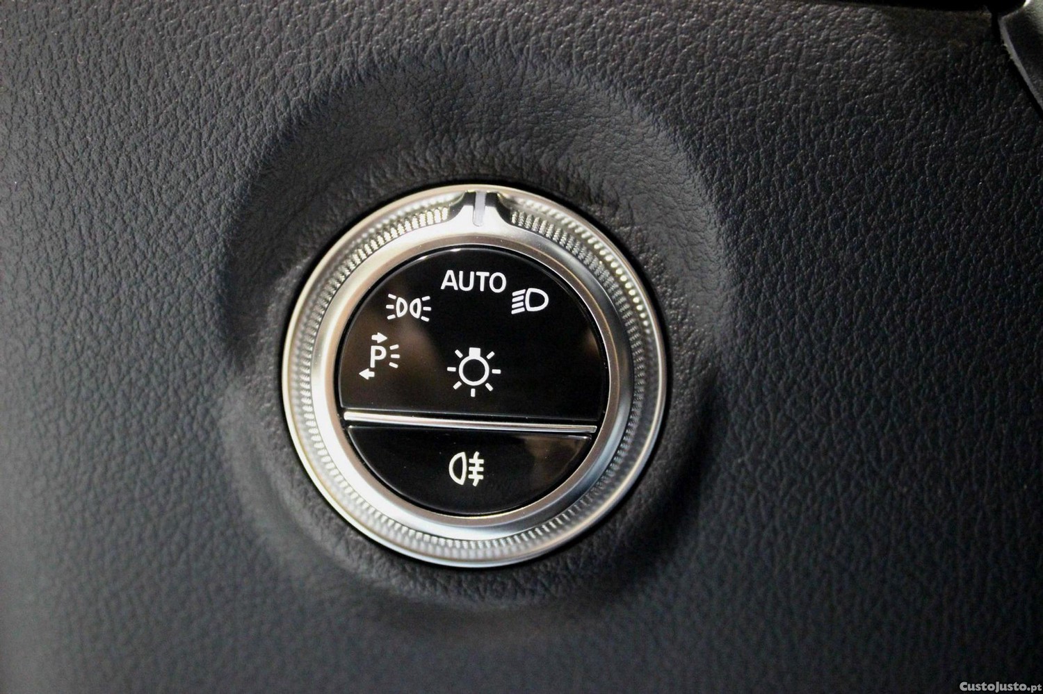 Mercedes-Benz C 300 de AMG Line — fotografia 13
