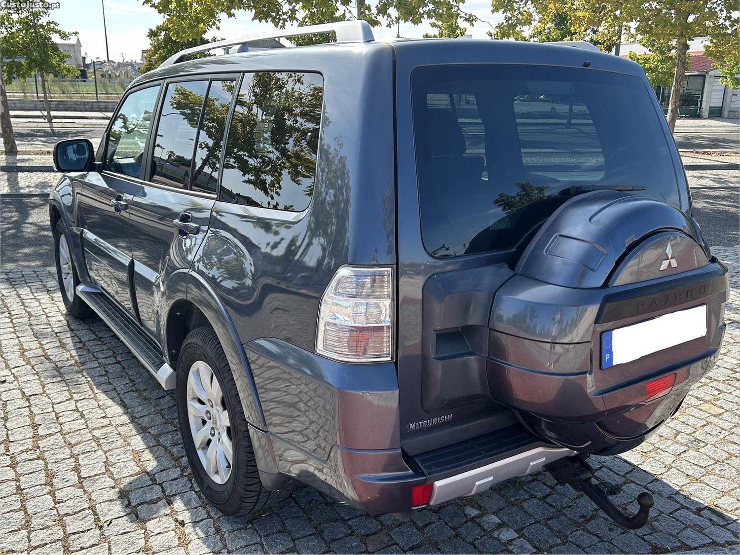Mitsubishi Pajero 3.2 DIDLongo Instyle — fotografia 5