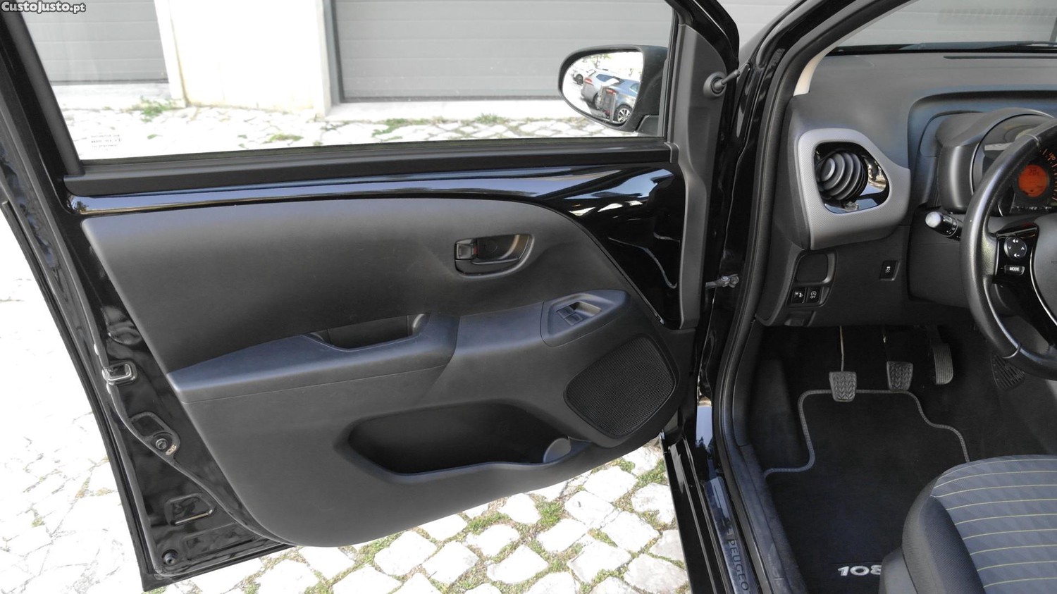 Peugeot 108 1.0 e-VTi Active — fotografia 4