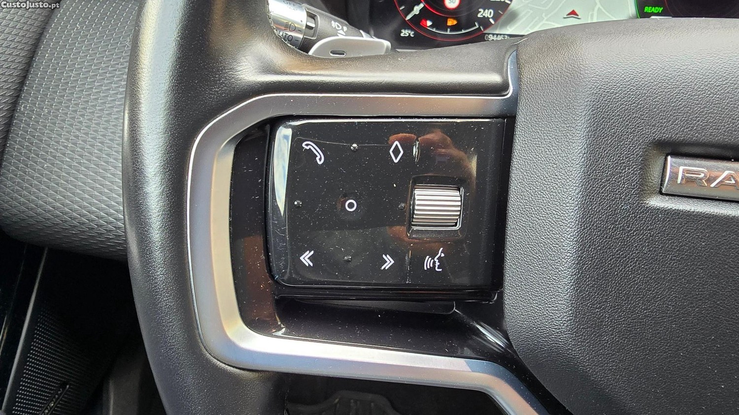 Land Rover Range Rover 2.0 P400e AWD R-Dynamic S — fotografia 16