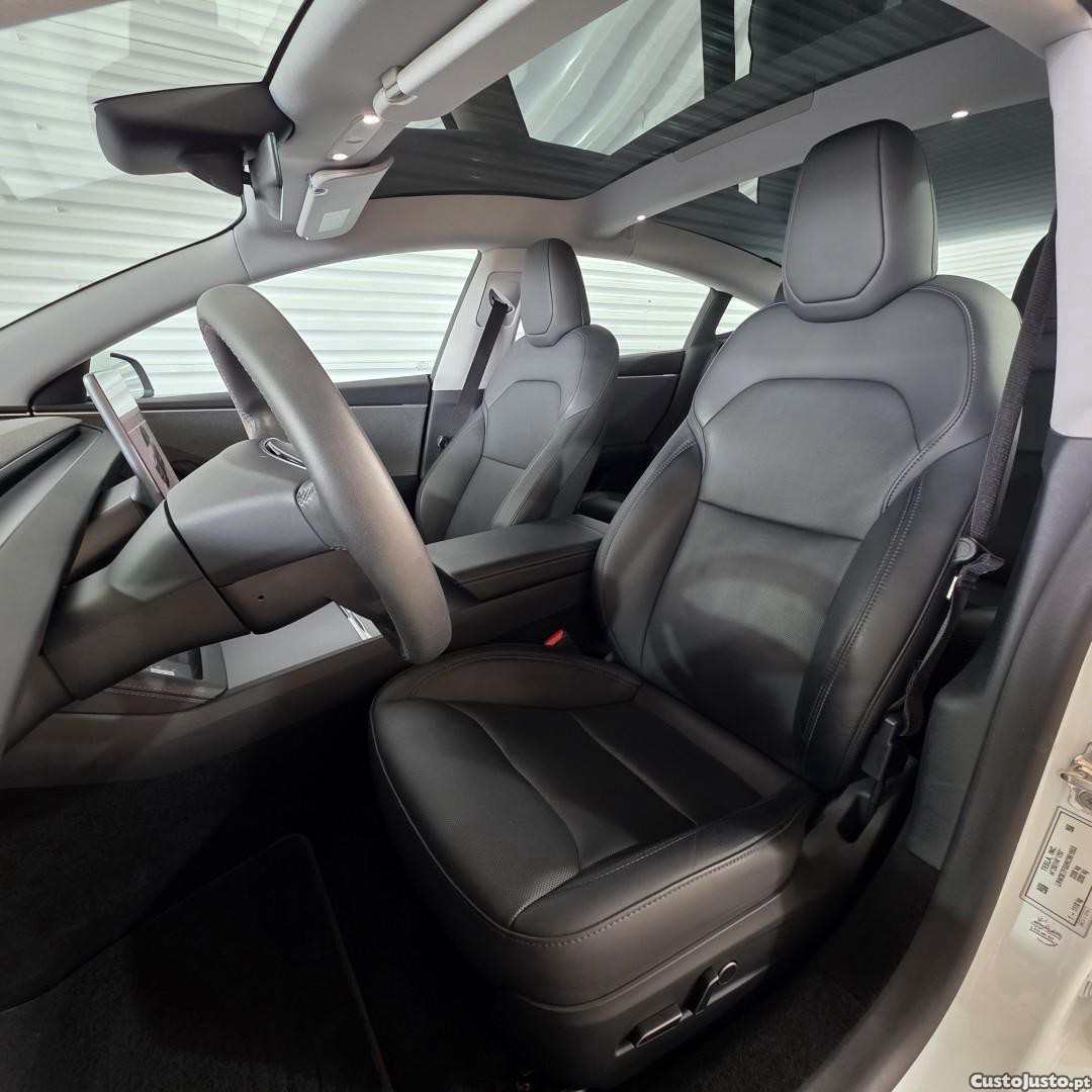 Tesla Model 3 Tração Traseira Premium — fotografia 12