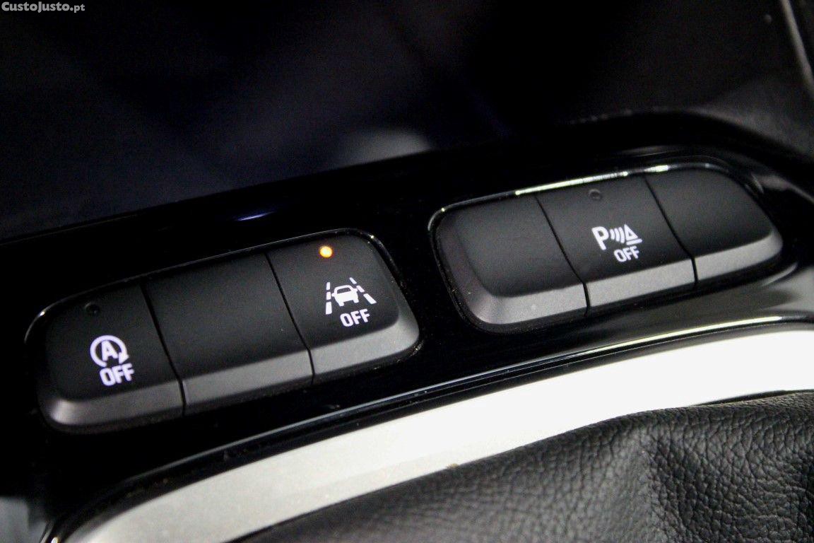 Opel Corsa 1.5 D Business — fotografia 9