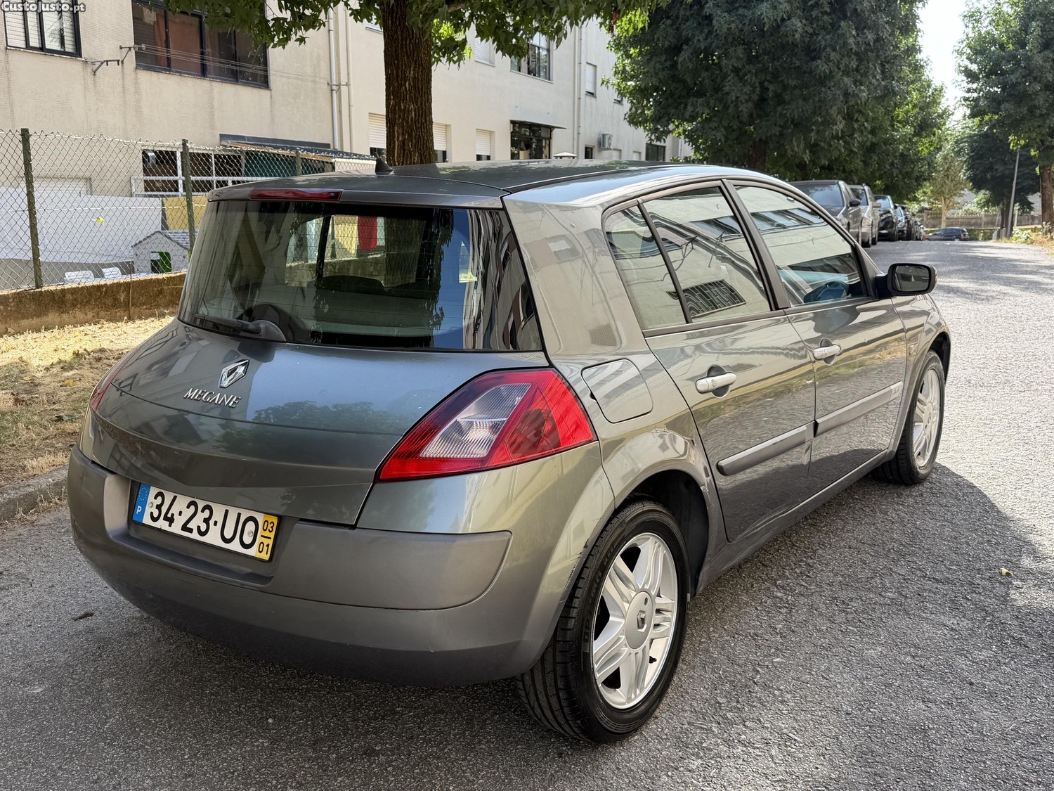 Renault Laguna 1.5DCI — fotografia 6
