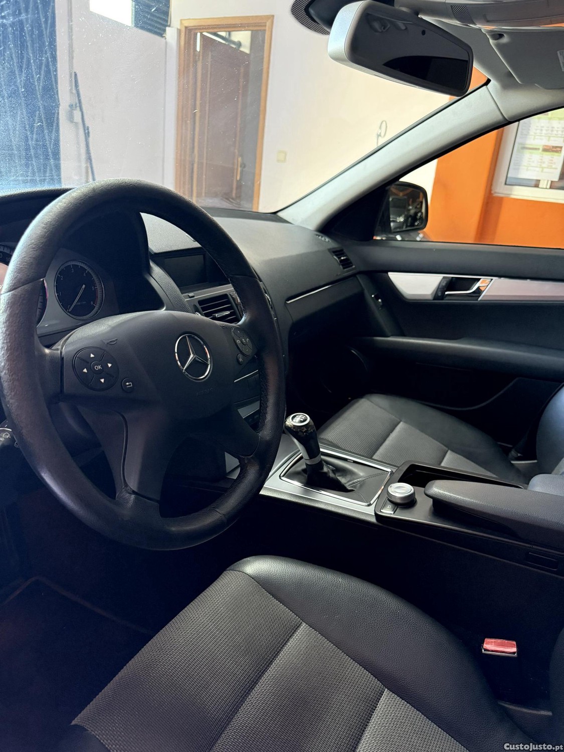 Mercedes-Benz 220 M6 AVANTGARD — fotografia 14