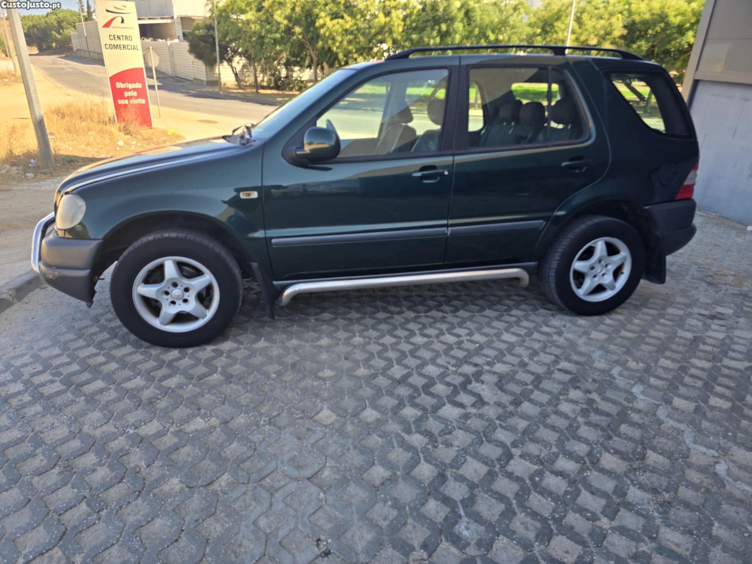 Mercedes-Benz Classe M 2.7 Diesel cax de 6 IMPECÀVEL-Oportunidade! — fotografia 11