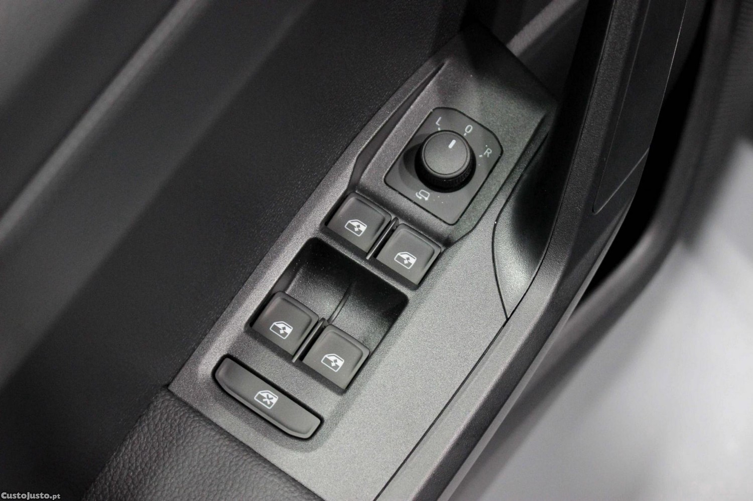 SEAT Ibiza 1.0 TSI Style — fotografia 19