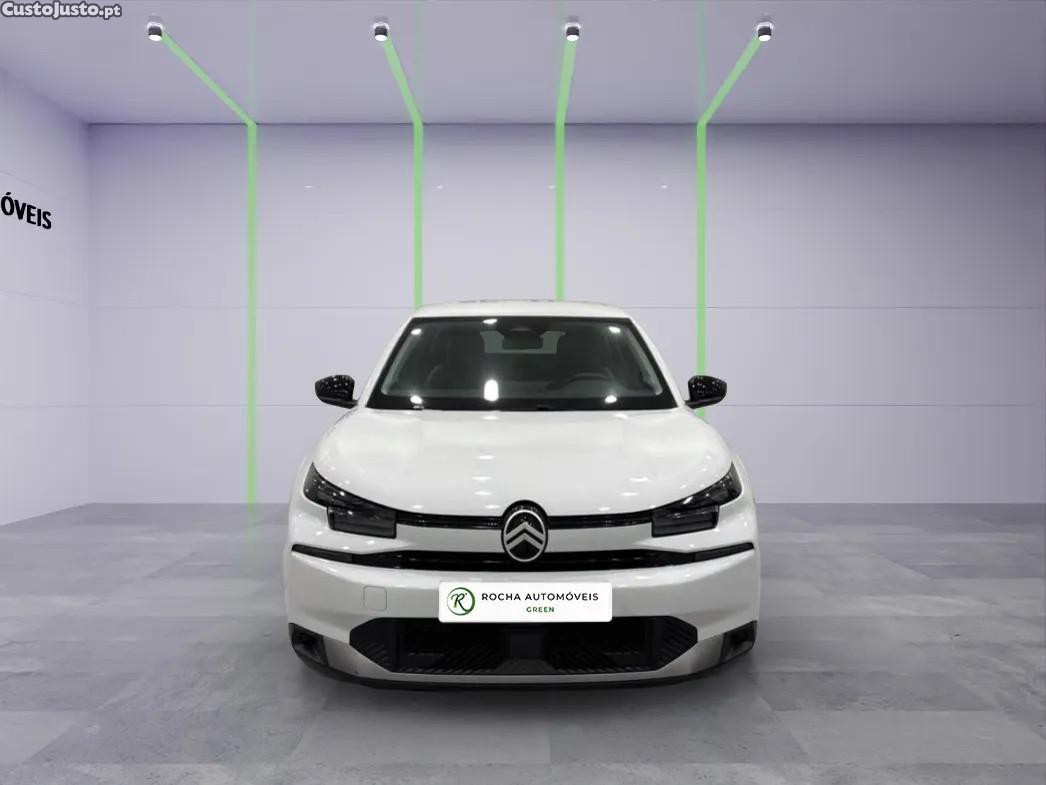 Citroën e-C4 136 PLUS — fotografia 10