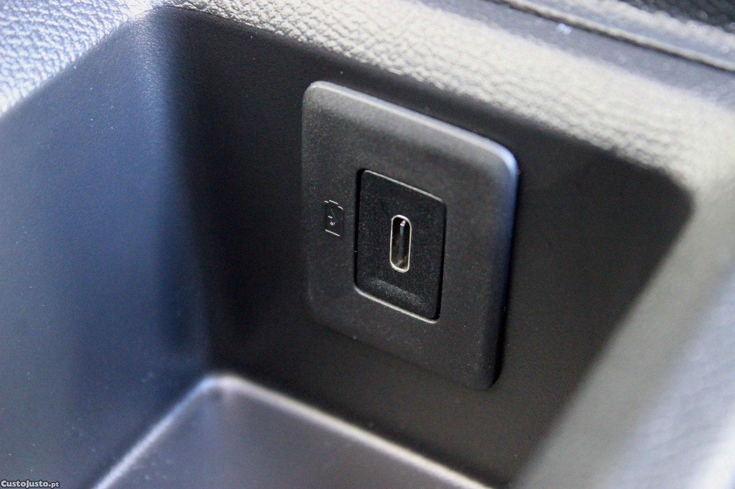 Citroën e-C3 44 kWh Plus — fotografia 4