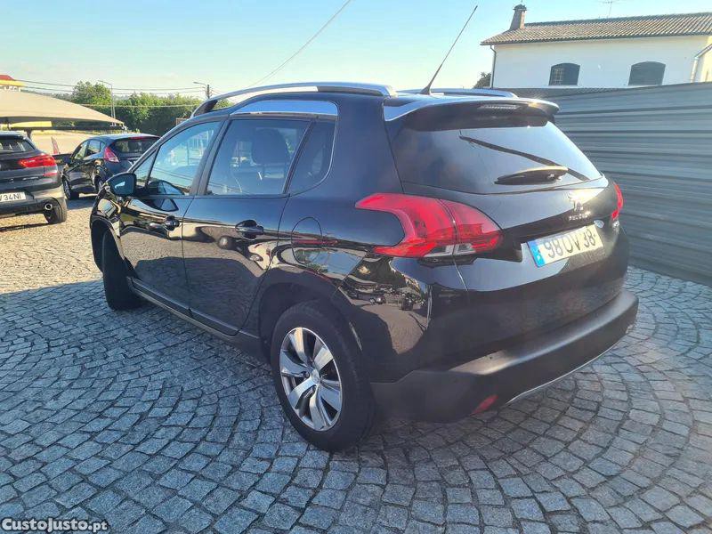 Peugeot 2008 1.2 puretech style - 14 foto 2