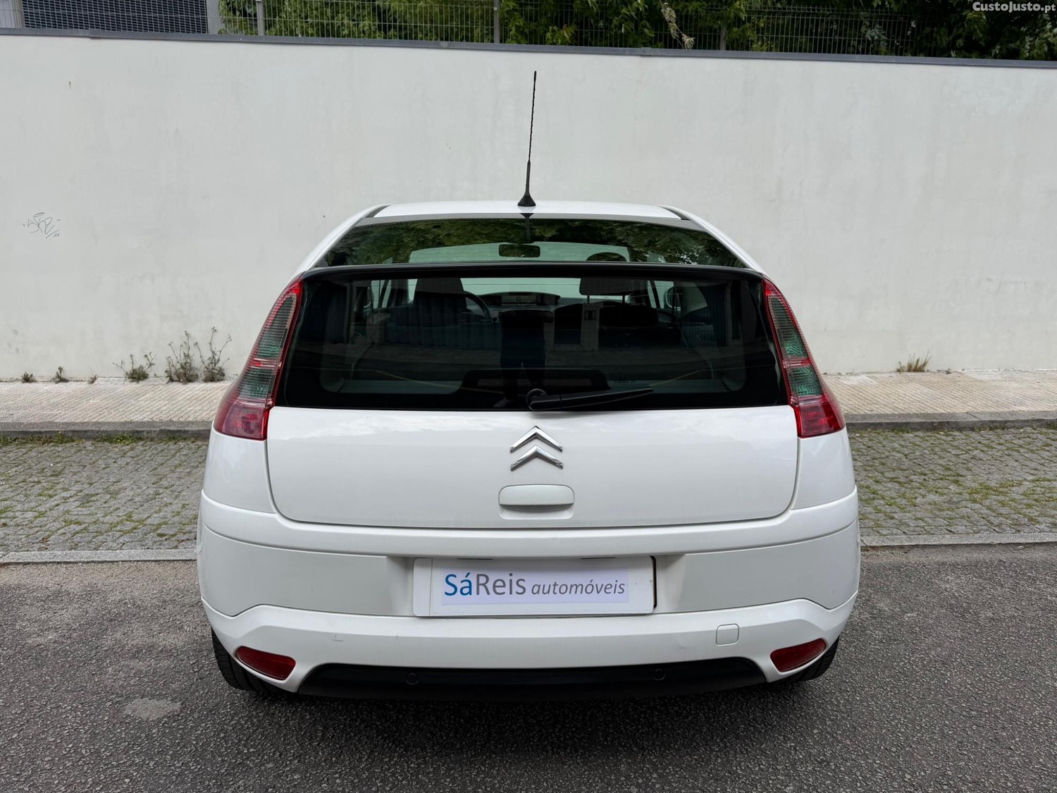 Citroën C4 1.6 HDi COUPÉ 92cv 5 lugares - Bom estado mecânico - 05 foto 5