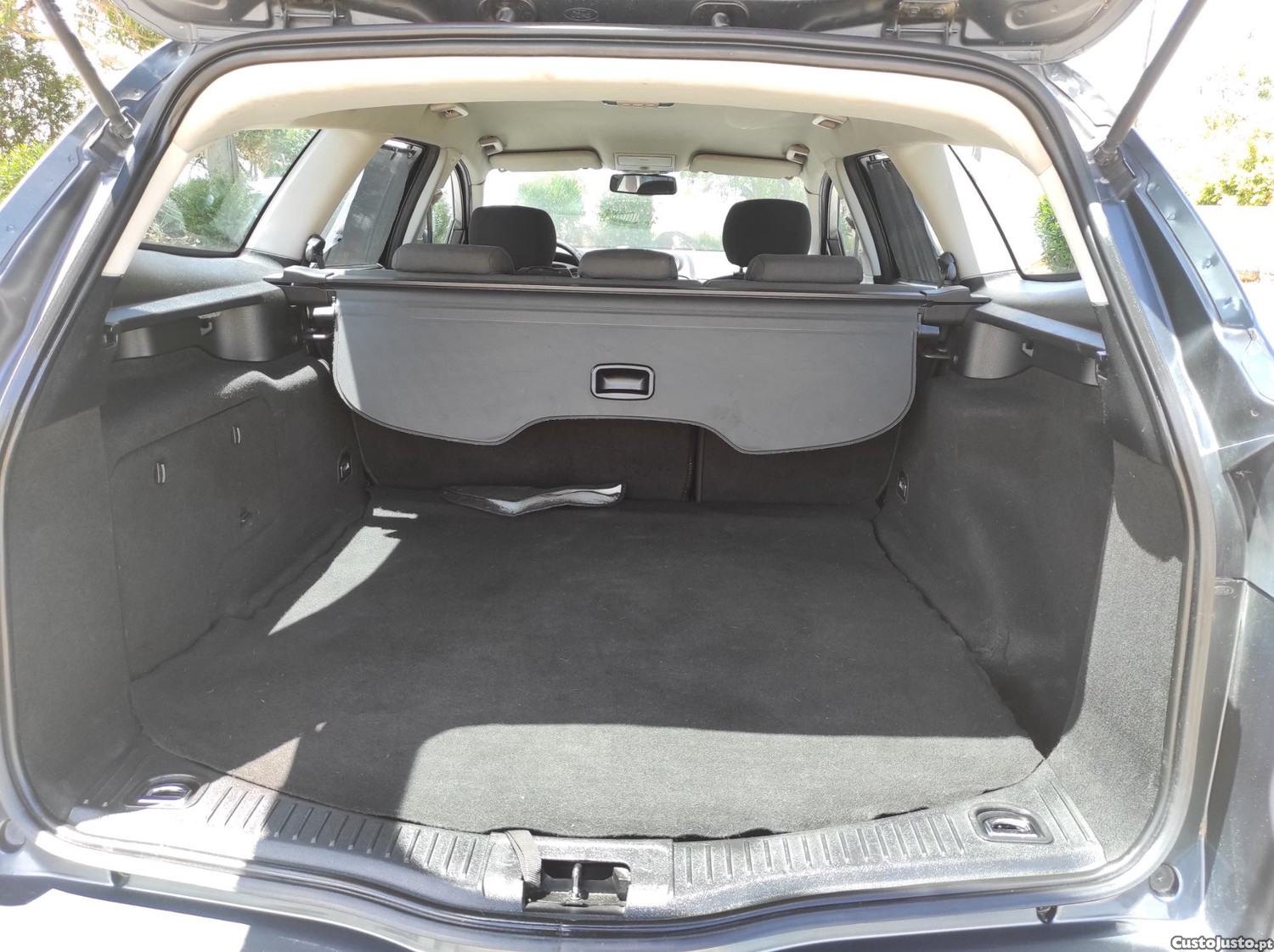 Ford Mondeo SW 1.8 TDCI Titanium — fotografia 4