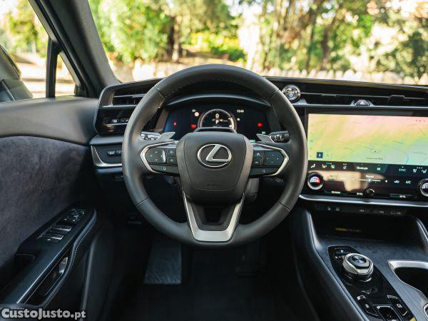 Lexus RX RZ 450e Luxury Bito — fotografia 27
